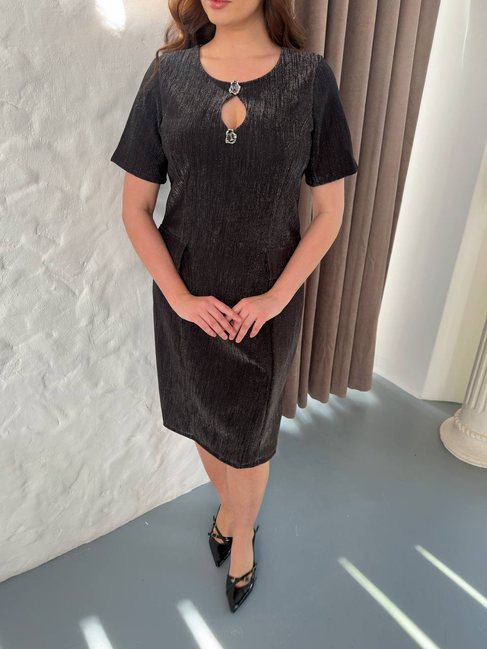 Büyük Beden Damla Dekolteli Işıltılı Midi Elbise