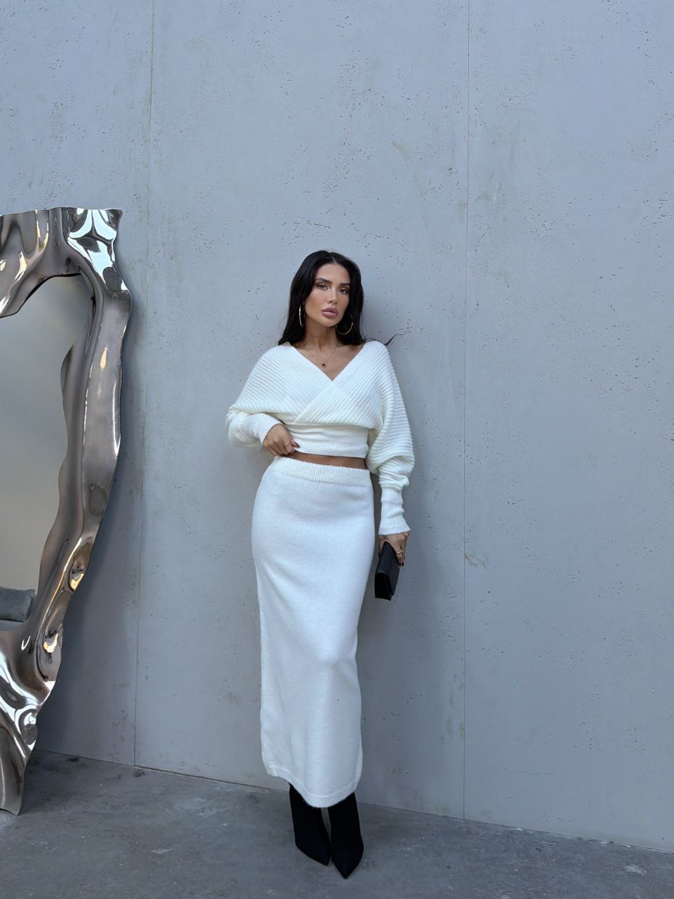 Kruvaze Yaka Crop Triko Kazak ve Maxi Boy Etek Takımı - Ekru
