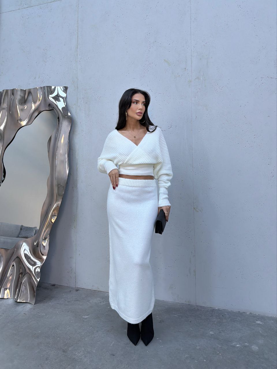 Kruvaze Yaka Crop Triko Kazak ve Maxi Boy Etek Takımı - Ekru