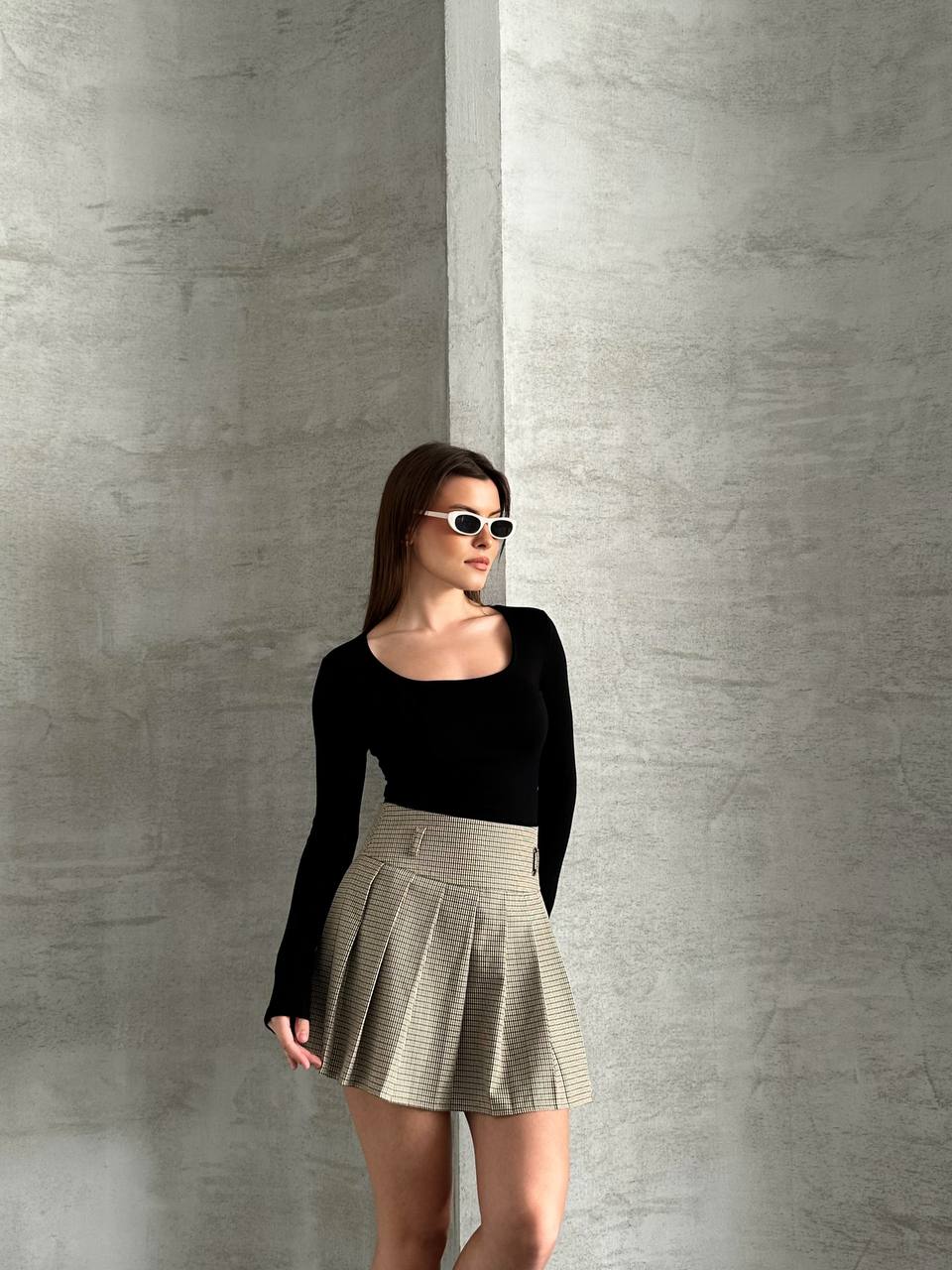 Kadın Siyah Kare Yaka Uzun Kollu Esnek Bluz - Dar Kalıp Body