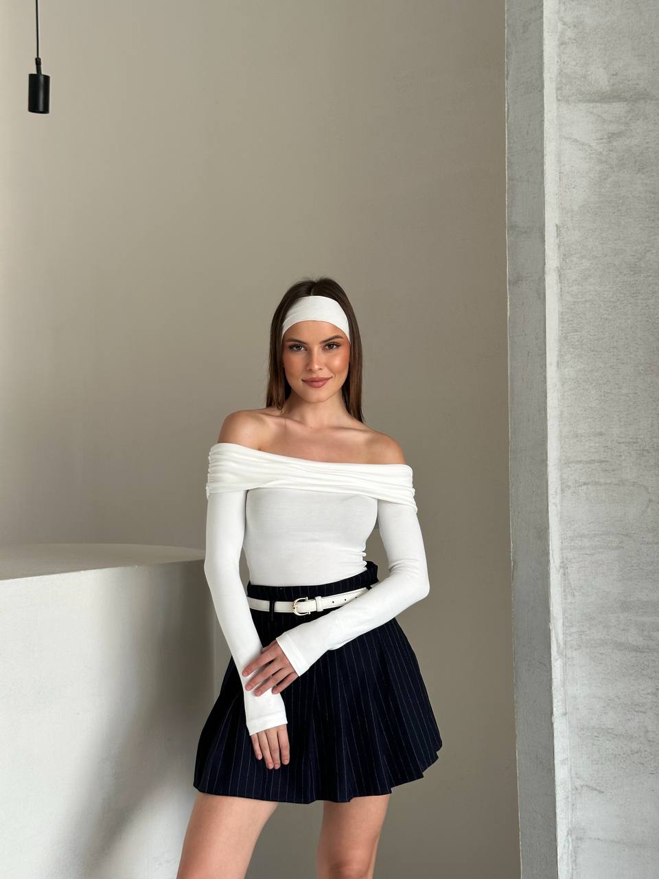 Madonna Yaka Omuz Açık Uzun Kollu Kadın Bluz - Body