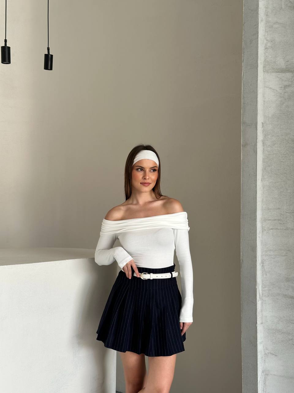 Madonna Yaka Omuz Açık Uzun Kollu Kadın Bluz - Body