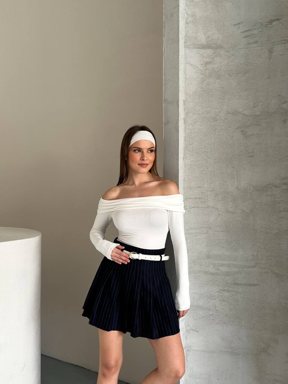 Madonna Yaka Omuz Açık Uzun Kollu Kadın Bluz - Body