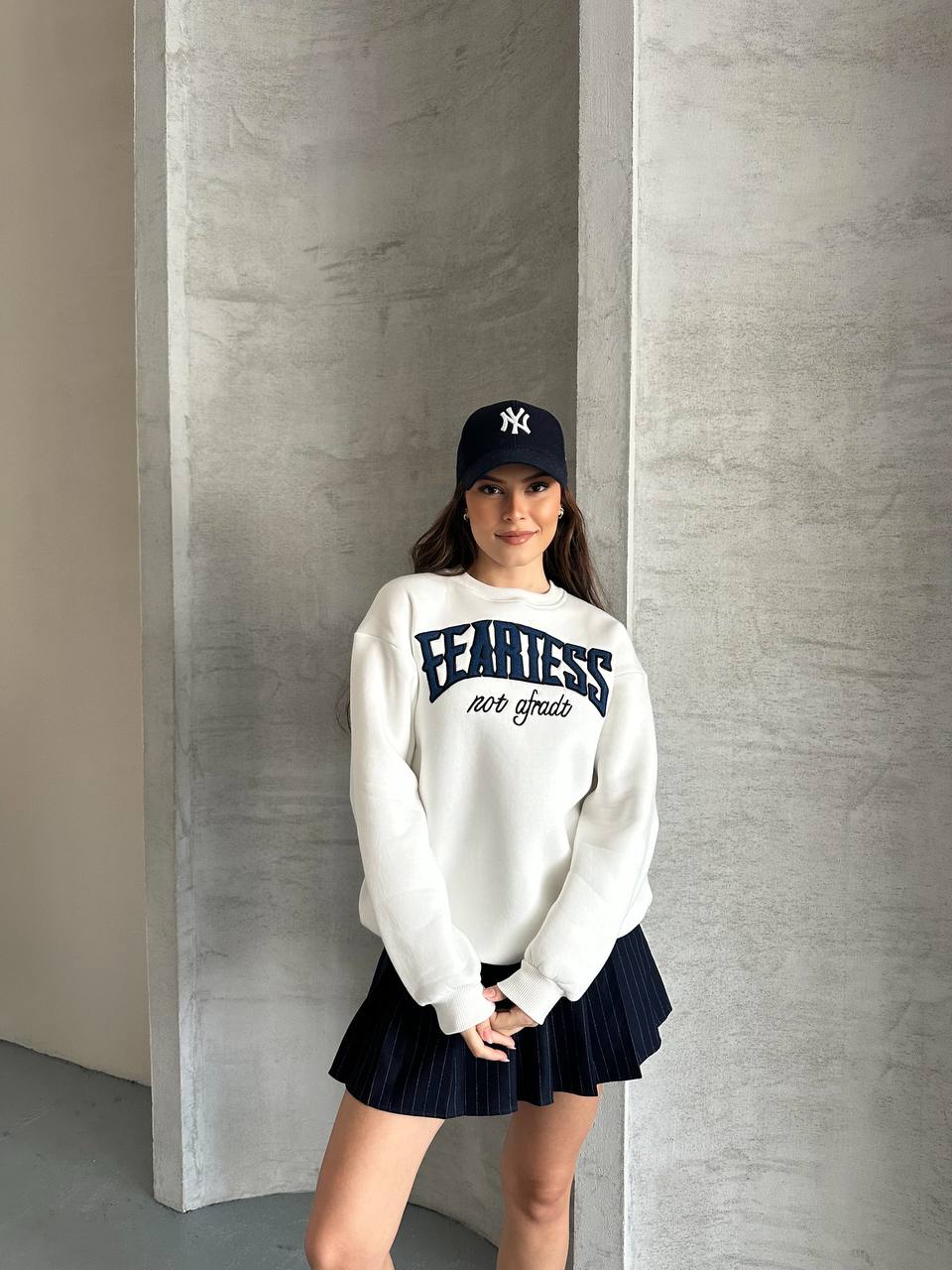 Oversize "Fearless Not Afraid" Baskılı Bisiklet Yaka Kadın Sweatshirt