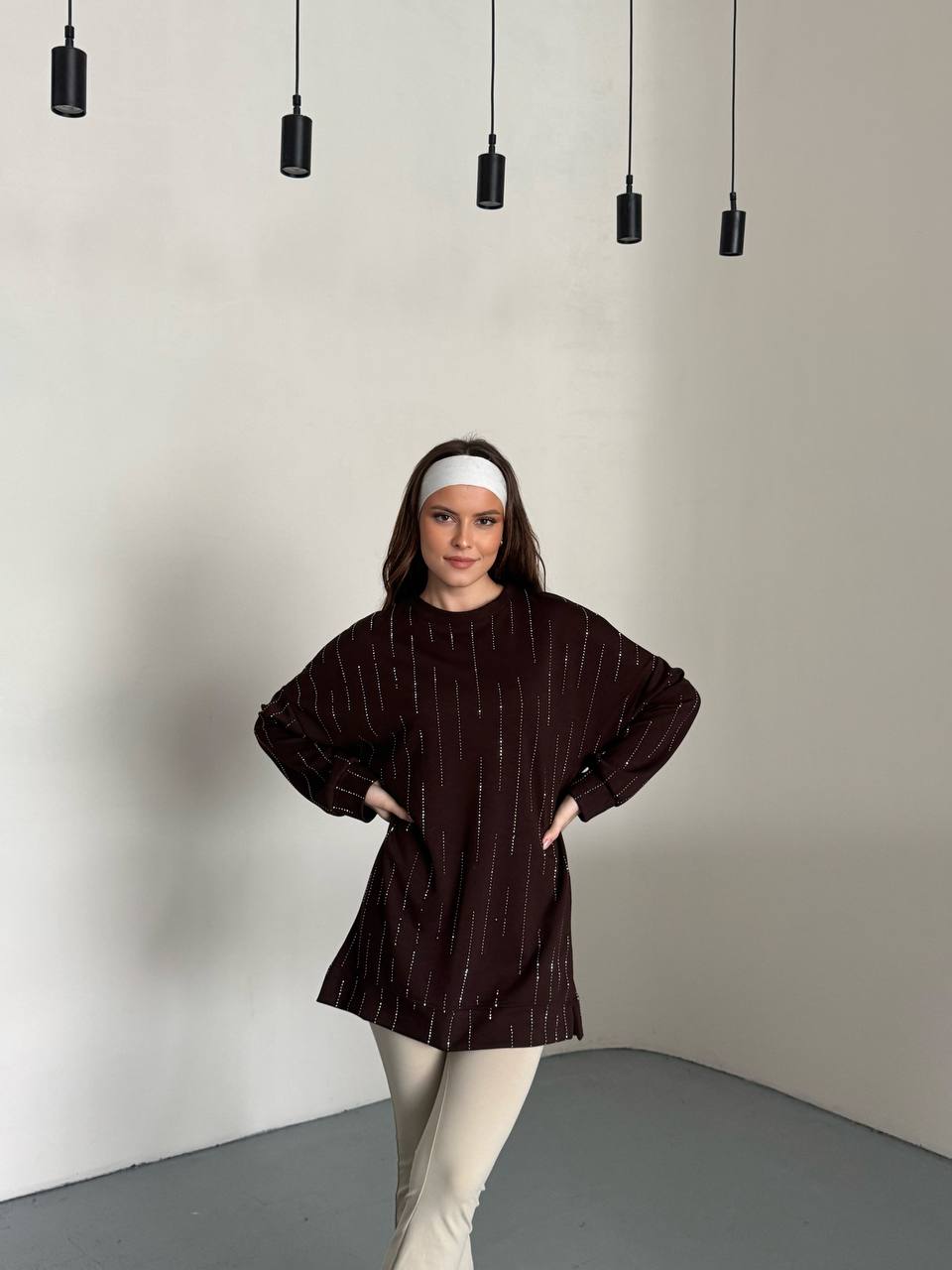 Kahverengi Dikey Taş İşlemeli Oversize Kadın Tunik