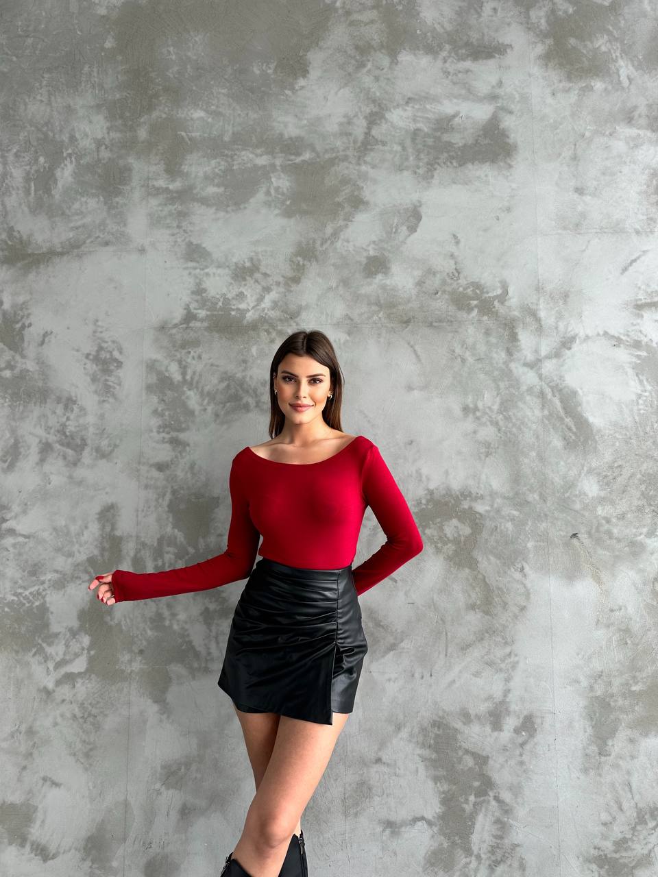 Kadın Vişne Çürüğü Kayık Yaka Uzun Kollu Body Bluz - Esnek Örme Kumaş