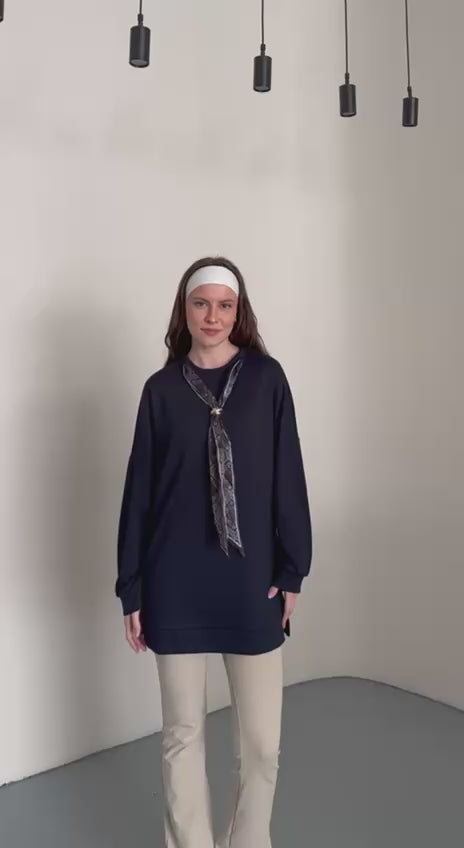 Fular Aksesuarlı Rahat Kesim Siyah Kadın Tunik